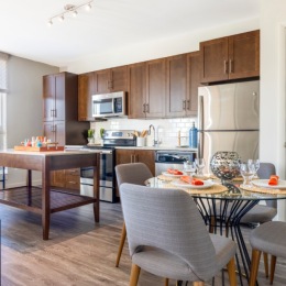Dine and entertain in style with our open-concept dining and kitchen space. π½οΈ How would you set up your dream dining area?
#DiningInStyle #ModernLiving #VyRestonHeights #RestonVirginia #RestonVA #RestonLiving #RestonRentals #RestonApartments #NorthernVirginiaApartments #Reston #NorthernVirginia #LiveTheVyLife Instagram post from @vyrestonheights on July 15, 2024 12:05:05pm